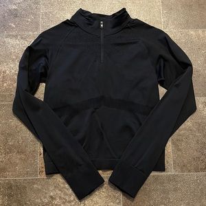 Victoria’s Secret PINK Active 1/4 Zip Pullover. Medium/Large.